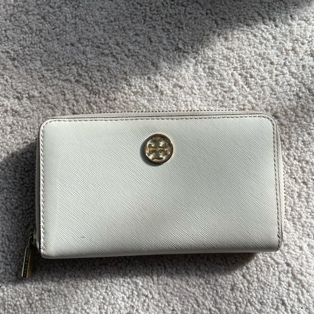 Tory Burch Wallet